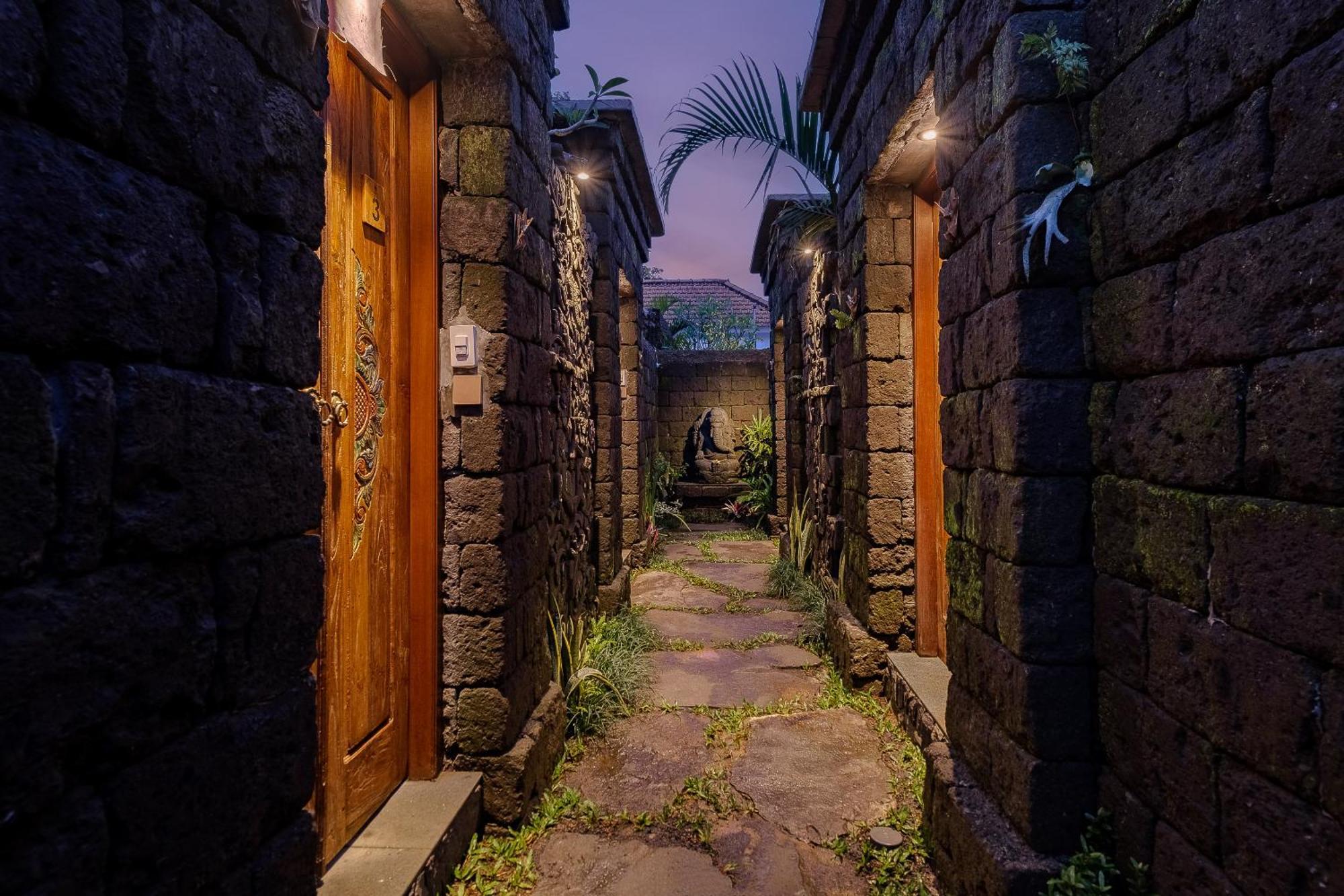 Kappat Villa *